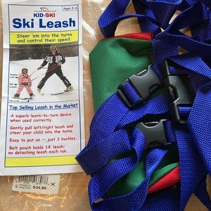 Ski Leash by KID-SKI.  To steer skier in turns and control their speed. Ages 2-6